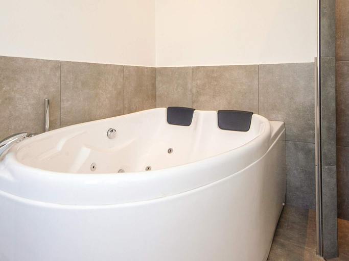 Spa treatment 1, 5 Star Holiday Home in Ansager, Varde