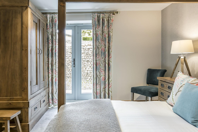 Bedroom 3, The Gamekeeper's Inn, North Yorkshire
