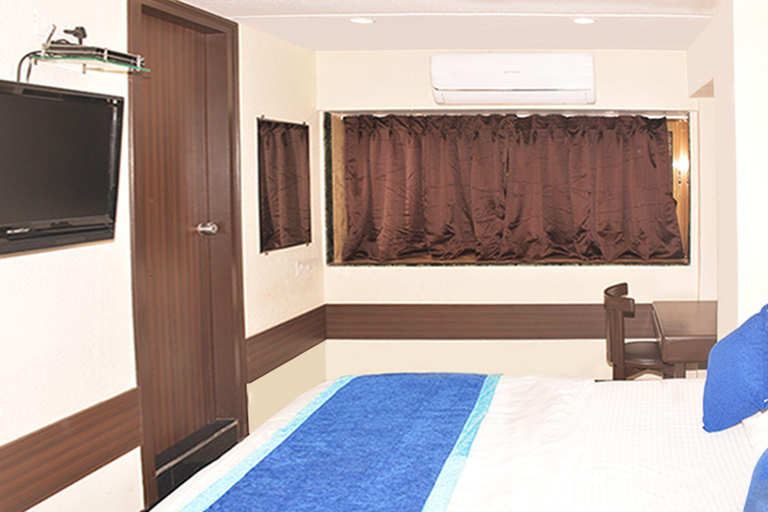 Bedroom 2, A1 Hotel, Mumbai Suburban
