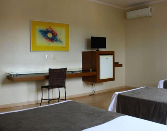 Bedroom 3, Premier Garden Hotel, José Bonifácio