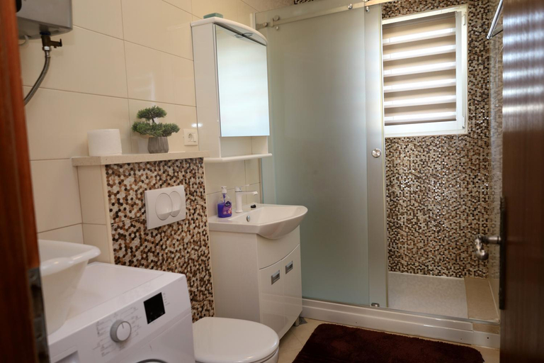 Bathroom 3, Vila Jasna, Supetar
