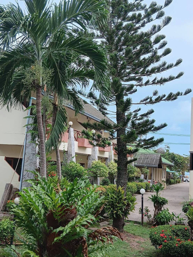 Property grounds 2, Seaview Resort, Klaeng