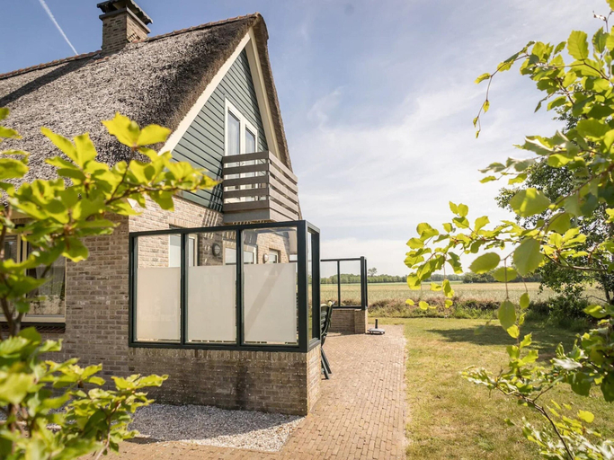Exterior 5, 6-guest Texel Villa With Sauna & Spa, Texel