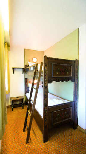 Bedroom 3, Hotel Appartement Landhaus Stutzi - Hotel Strandperle, Cuxhaven