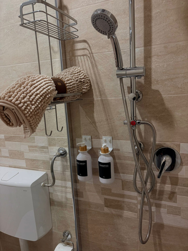 Bathroom 3, Villa Martila, Bari