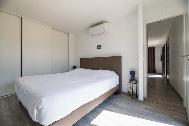 Bedroom 3, Residence Pierre & Vacances Premium Les Terrasses d'Arsella, Corse-du-Sud