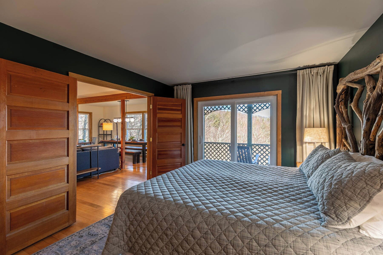 Interior 2, Parkway Hideout, Watauga