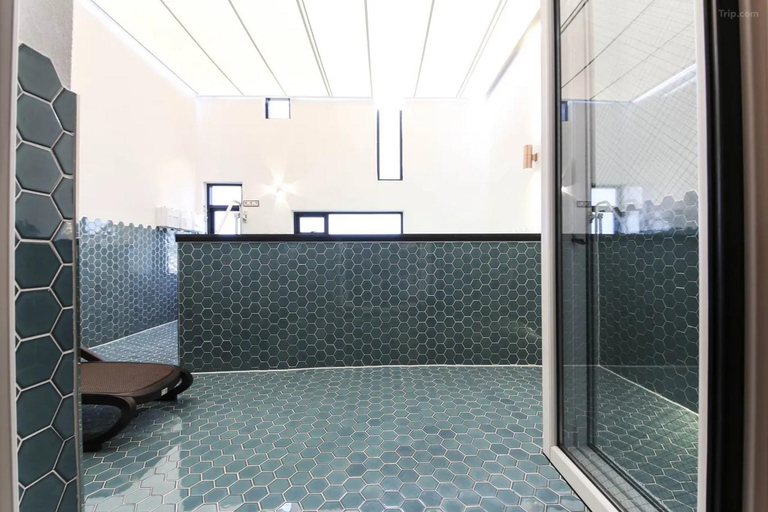 Bathroom, Pohang Heunghae KTX, Pohang