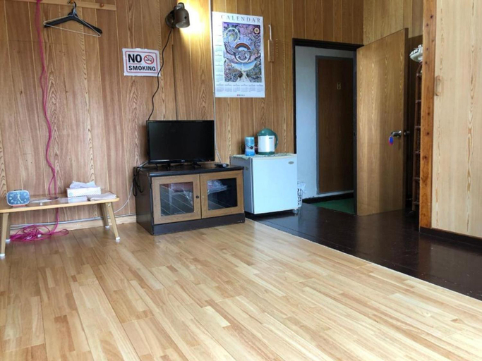Others 3, Higashi no Ozu / Vacation STAY 32522, Higashi