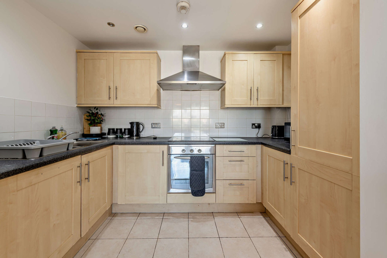 Room 3, Host Stay Kings View, Sefton