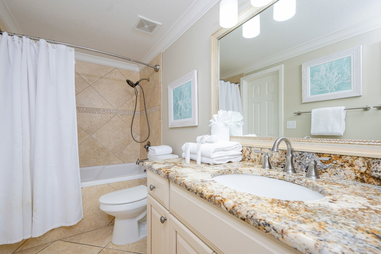 Bathroom 3, Phoenix X 1209 3 Bedroom Condo, Escambia