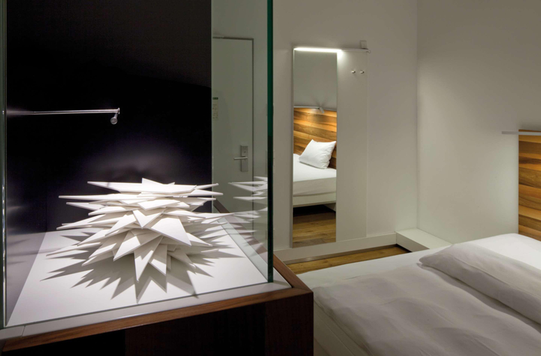 Bedroom 3, Hopper Hotel St. Josef, WorldHotels Crafted, Köln