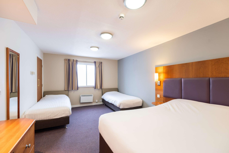 Room 3, The Magnum Hotel Sunderland Sure Collection By Bw, Sunderland