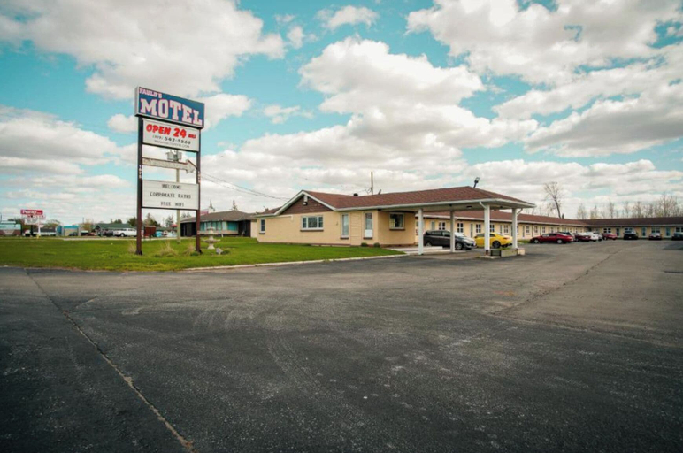 Exterior & Views, Fauld's Motel, Lambton