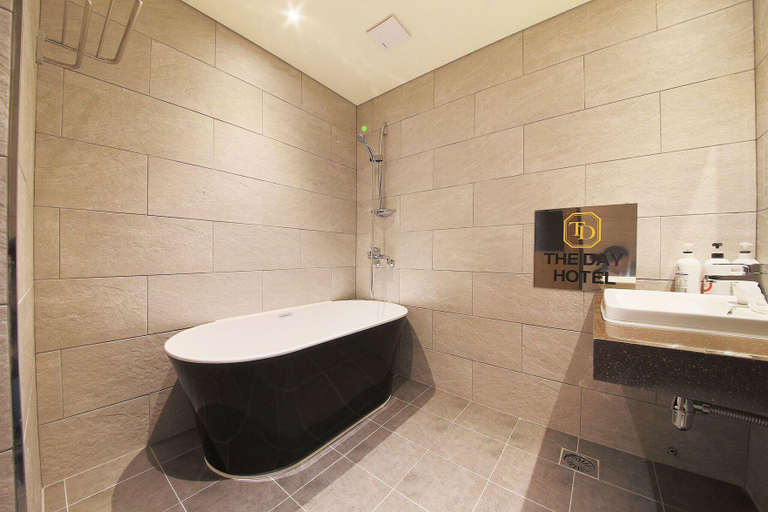 Bathroom 5, Dobong the Day Hotel, Dobong