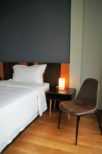 Bedroom 4, Zleepmotion Bangkok Hotel, Khlong Toey