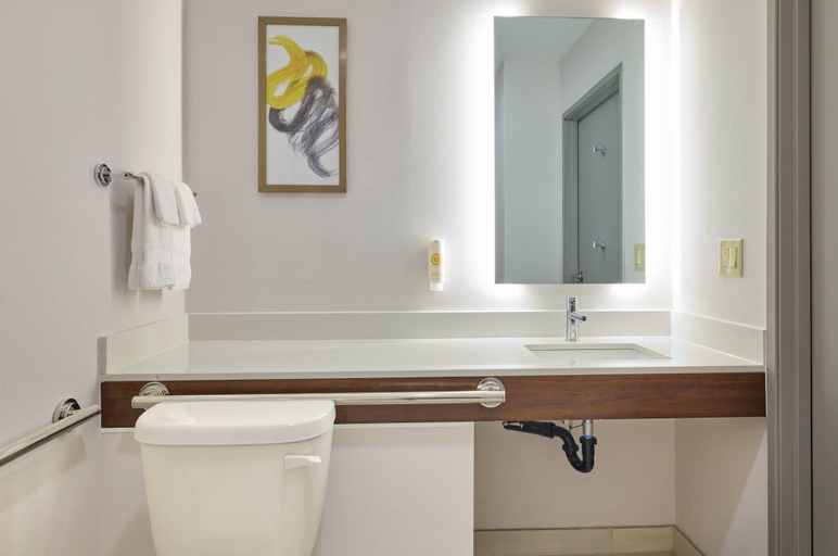 Bathroom 5, Comfort Suites Springfield-Eugene, Lane
