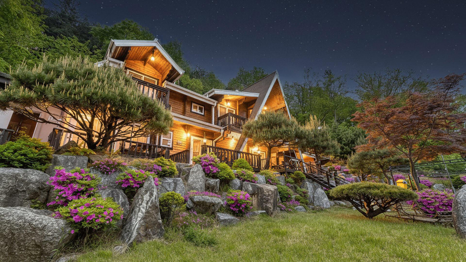 Exterior & Views 2, Gapyeong Citrine Pension, Gapyeong