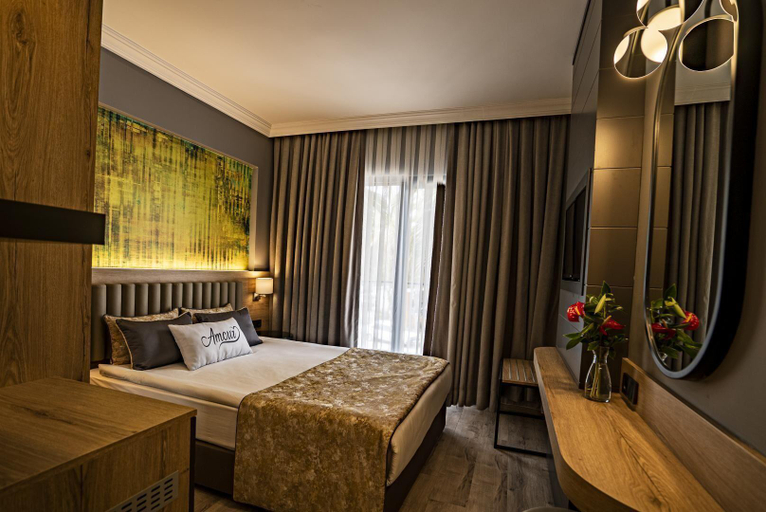 Bedroom 3, Side Amour Hotel - All Inclusive, Manavgat