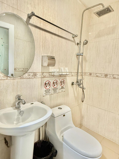 Bathroom 3, HK INN HUA KIEW INN, Miri