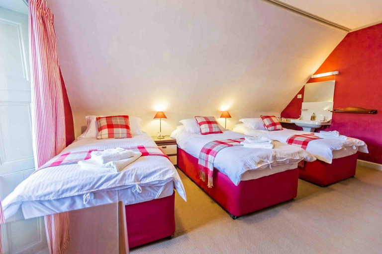 Bedroom 2, Abbotsfordlodge, Stirling
