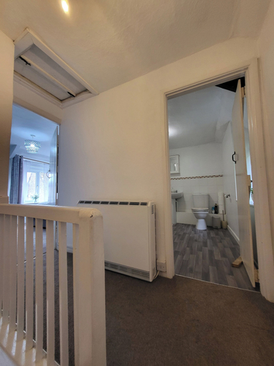 Bathroom 2, Charming Cottage Retreat in Ilminster, Somerset