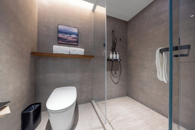 Bathroom 4, Weihai Torch Eight Street Atour Hotel, Weihai