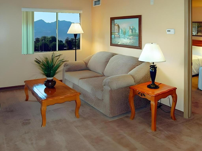 Others 4, Nellis Suites at Main Gate Hotel, Clark