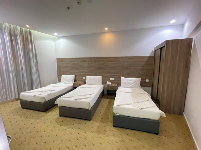 Room 2, Al Abrag Hafawa Hotel, Makkah