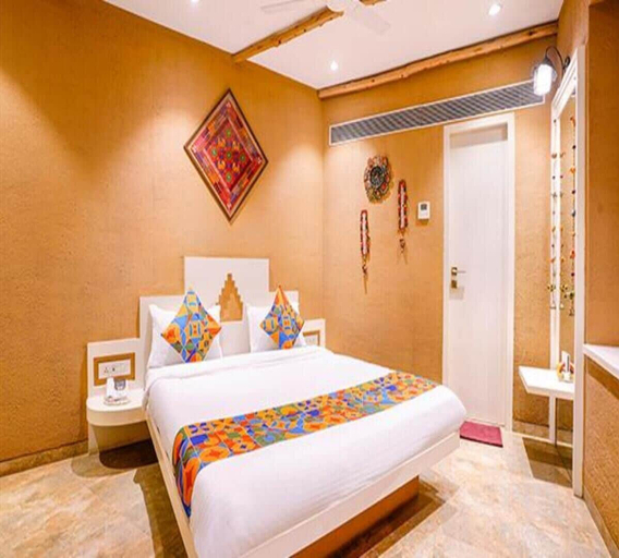 Room 4, TIM ANDHERI EAST, Mumbai Suburban
