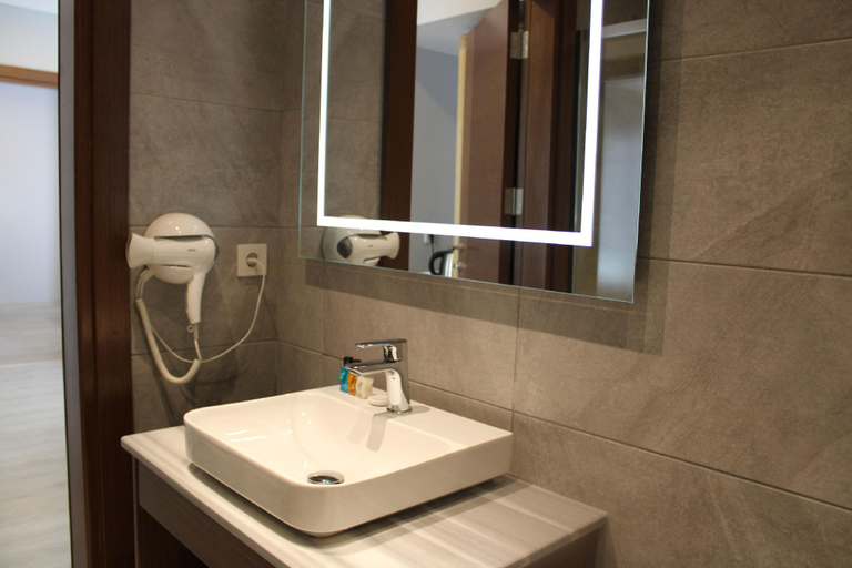 Bathroom 5, Liberi Hotel Taksim, Beyoğlu