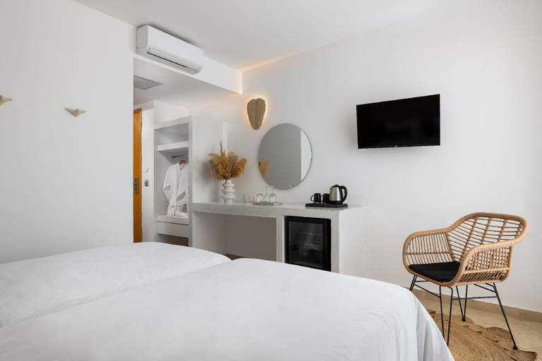 Bedroom 2, Diana Boutique Hotel, South Aegean