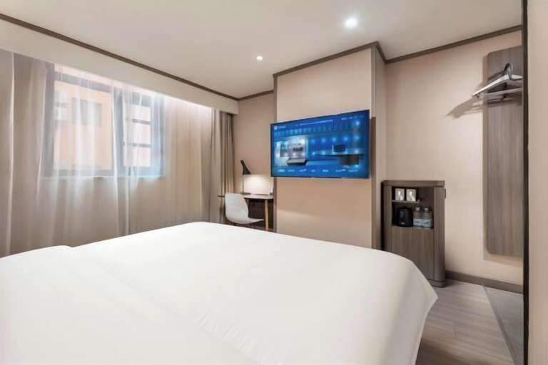 Bedroom 3, HanTing Hotel (Shenzhen Huaqiang Central Park), Shenzhen