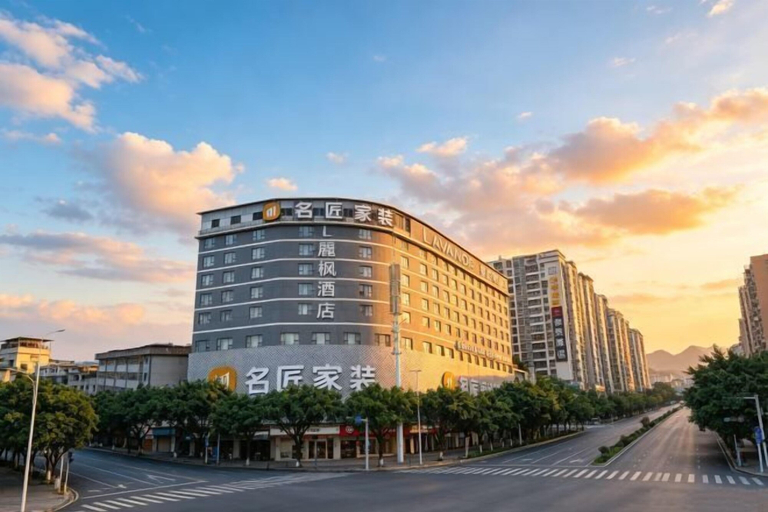 Exterior & Views 2, Lavande Hotel (Guilin Railway Station Mixc), Guilin