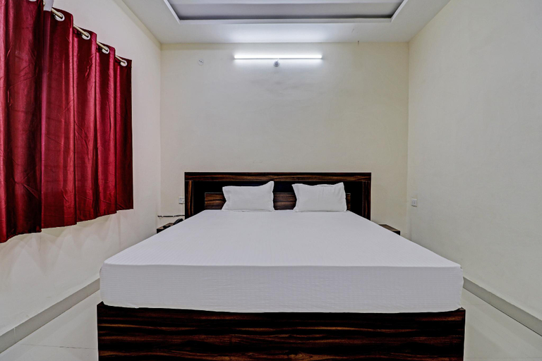 Bedroom 3, HOTEL O MIDWAY TREAT DHAR, Dhar