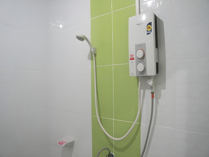 Bathroom 3, Rutna Resort, Nang Rong