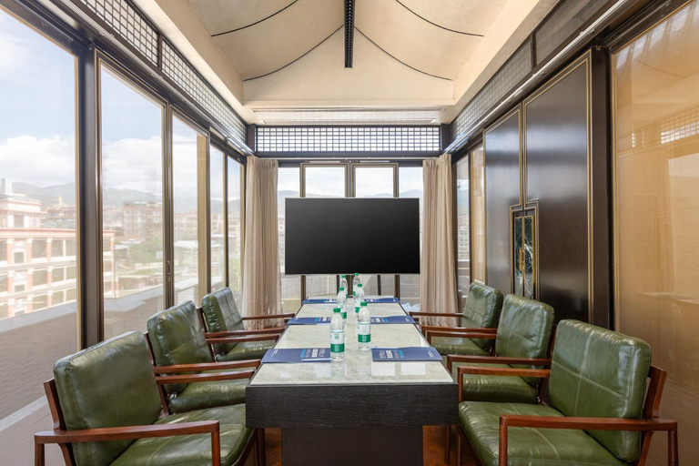 Meeting room / ballrooms, Holiday Inn Express Ganzi by IHG, Garzê Tibetan