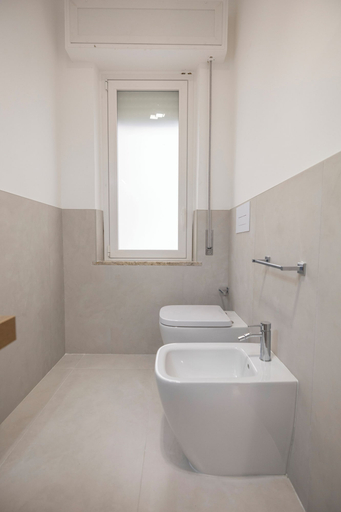 Bathroom 4, Dimora Largo Franchí, Trapani