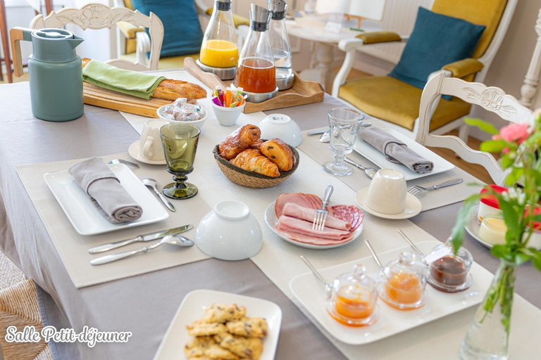 Food & Drinks 5, La Maison Des Buis, Calvados