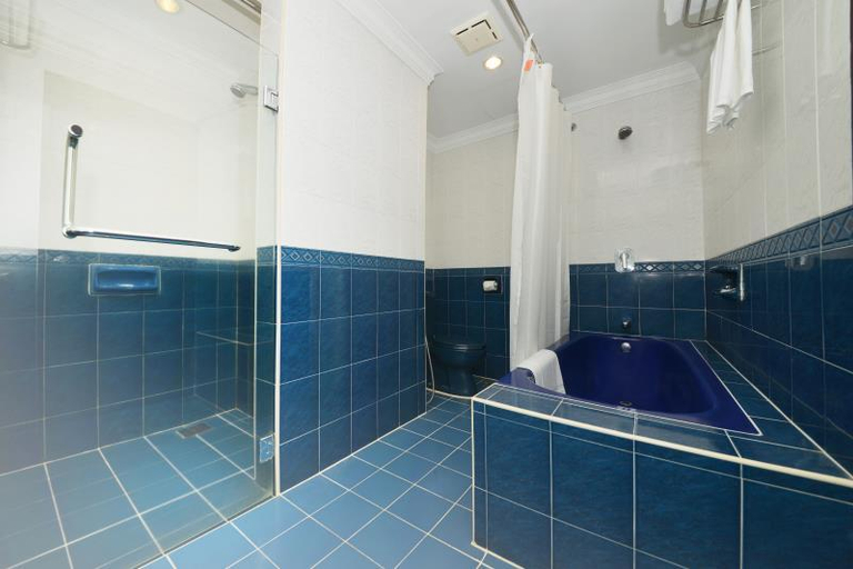 Bathroom 4, Q Hotel Kuala Lumpur, Kuala Lumpur