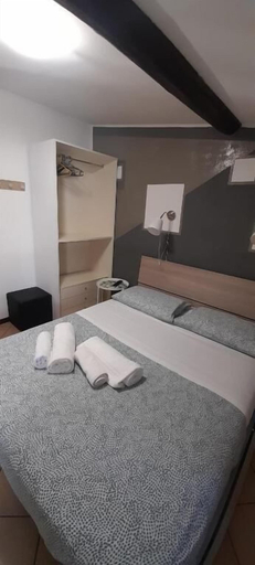 Bedroom 3, residence il gelsomino, Como