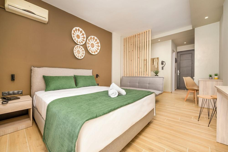 Bedroom 3, Estia Beach Hotel, South Aegean