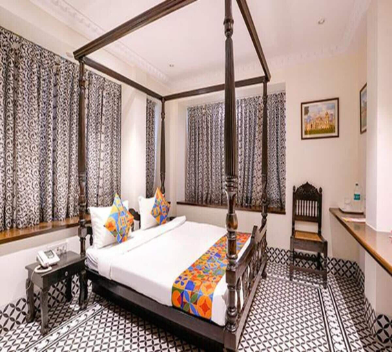 Room 2, TIM ANDHERI EAST, Mumbai Suburban