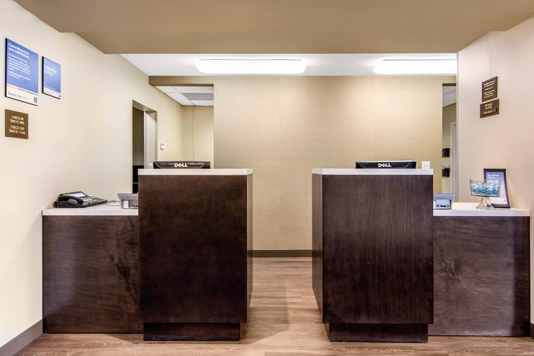 Public Area 3, Comfort Inn & Suites Red Deer, Division No. 8
