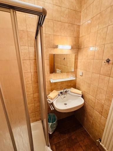 Bathroom 3, Ferienpension Garni Hubert Rigelnik, Völkermarkt