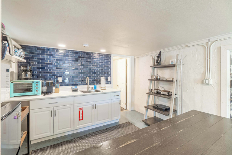 Private kitchen 5, Cozy Reno Studio Near Hot Spots, Washoe