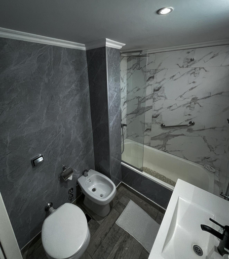 Bathroom 5, Ker Recoleta, Distrito Federal