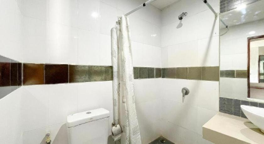 Bathroom 3, The Living Pool Villas, Ko Samui