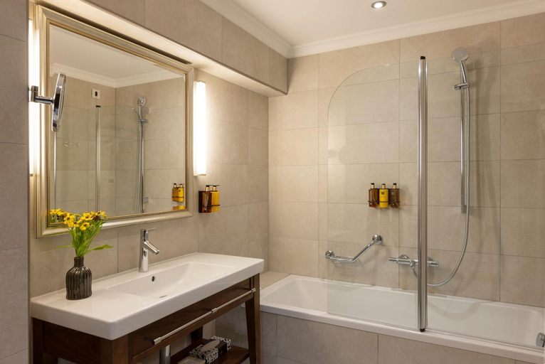 Bathroom 3, Boutique Hotel More, Dubrovnik