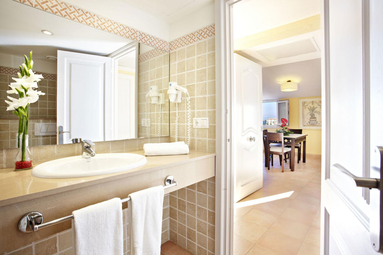 Bathroom 5, Grupotel Aldea Cala'n Bosch, Baleares